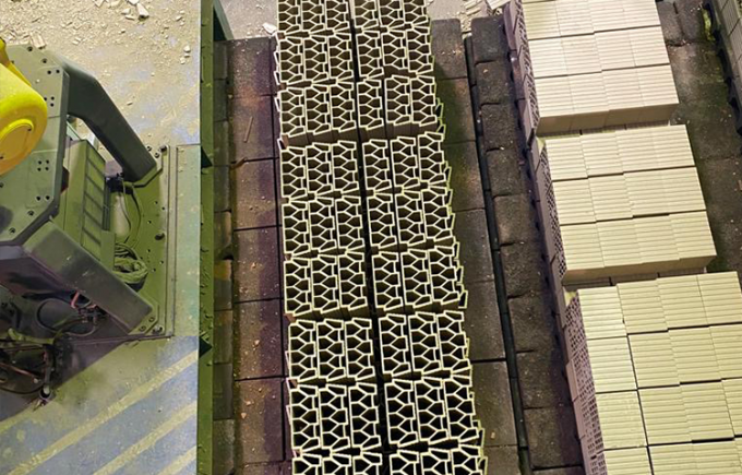 he fully automated brick unloading and packaging equipment for the ALI ...